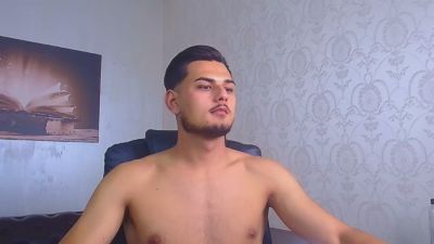 MalakaiFrost live cam on Cam4