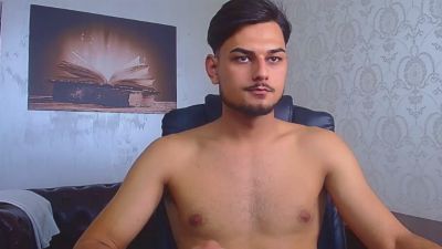 MalakaiFrost live cam on Cam4