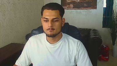 MalakaiFrost live cam on Cam4