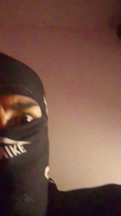 Maldixx69 live cam on Cam4