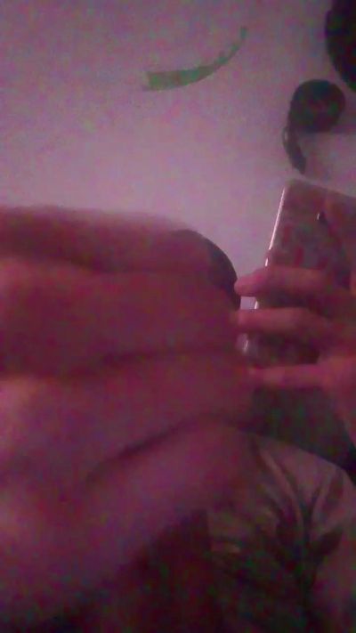 Maldixx69 live cam on Cam4