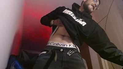 Malek_Xarx live cam on Cam4
