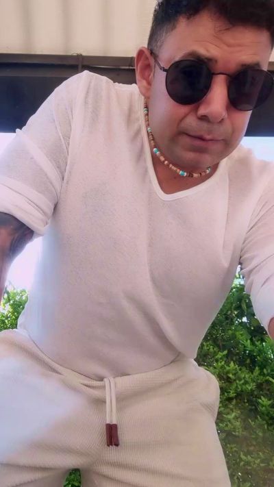 Malepee live cam on Cam4