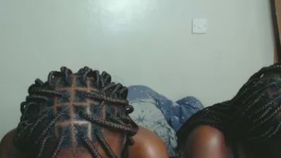 Malia_latifa live cam on Cam4