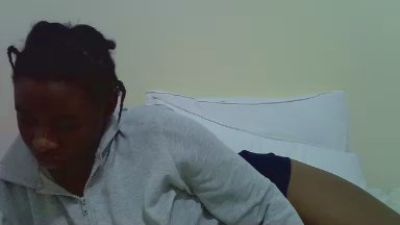 Maliiya live cam on Cam4