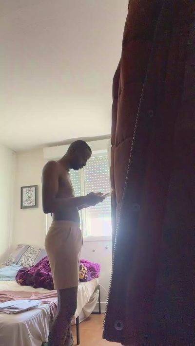 Malik75Cooper live cam on Cam4