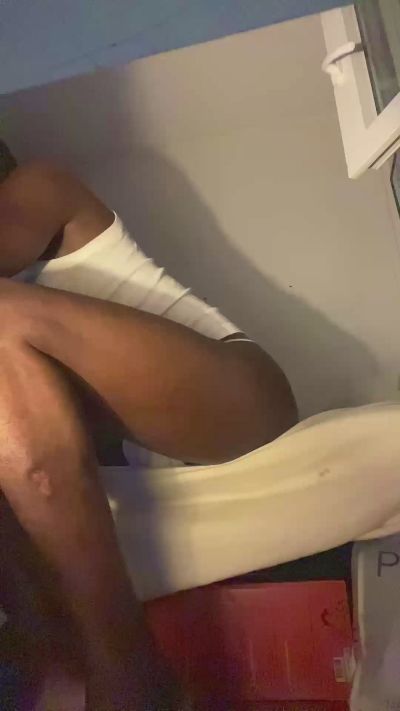 Malik75Cooper live cam on Cam4
