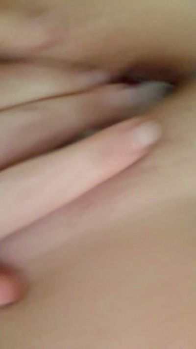 Malika025 live cam on Cam4