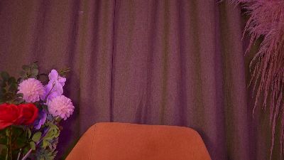 Mallory live cam on Cam4