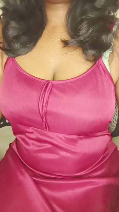 Malluqueen webcam