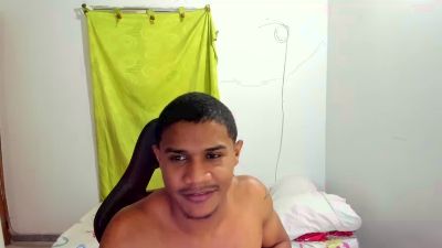 Malone3lg live cam on Cam4