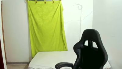 Malone3lg live cam on Cam4