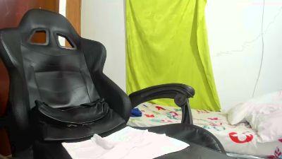 Malone3lg live cam on Cam4