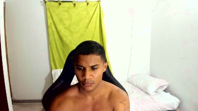 Malone3lg live cam on Cam4