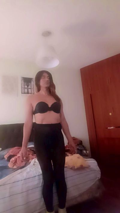 Malu_tu_bebita live cam on Cam4