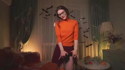 MalvinaWeglage live cam on Cam4