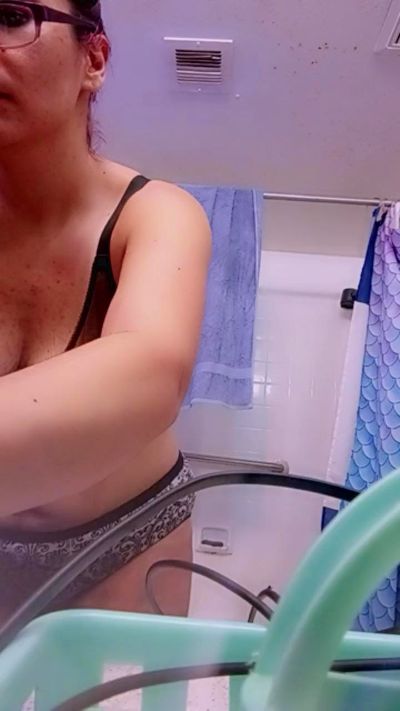MamaB88 live cam on Cam4