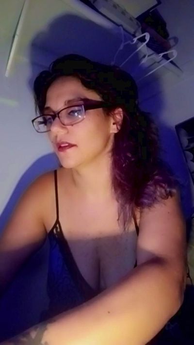 MamaB88 live cam on Cam4