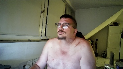 Man_Oel live cam on Cam4