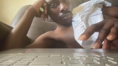Manalive90 live cam on Cam4