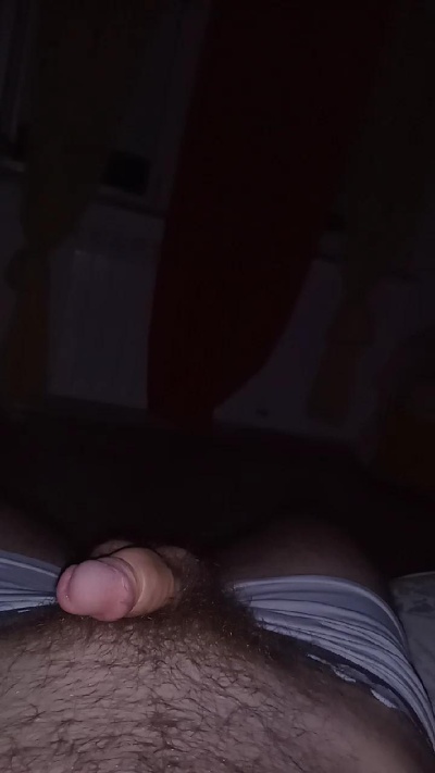 Manbly00 live cam on Cam4