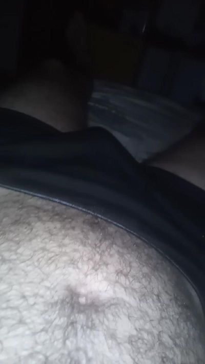 Manbly00 live cam on Cam4