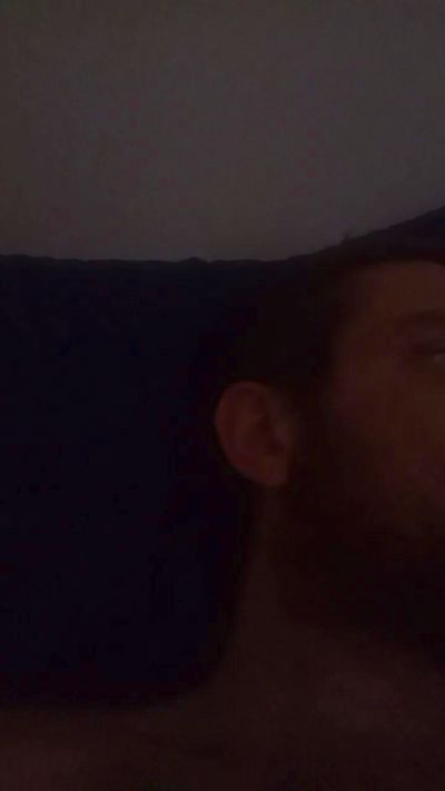 Manbly00 live cam on Cam4