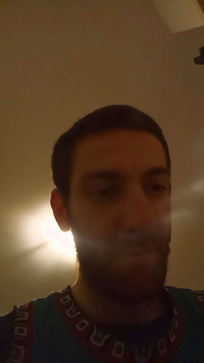 Manbly00 live cam on Cam4