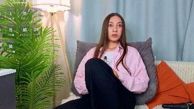 MandiFolkner live cam on Cam4