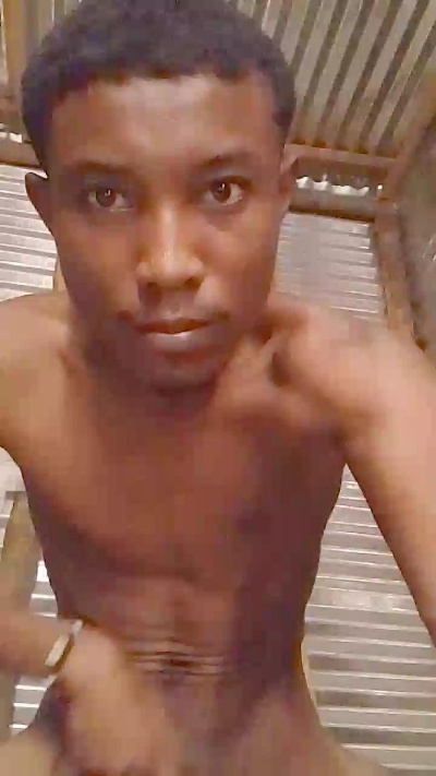 Maneij61 live cam on Cam4