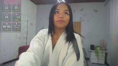 Manelyk_evans live cam on Cam4