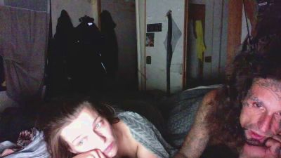 Maniacpnutty live cam on Cam4