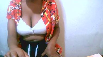 Manjakeli live cam on Cam4