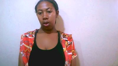 Manjakeli live cam on Cam4
