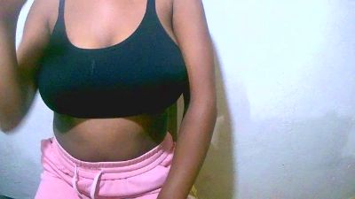 Manjakeli live cam on Cam4