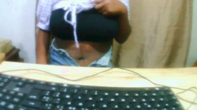 Manjakeli live cam on Cam4