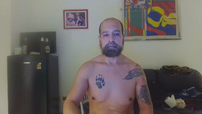 Mannextdoor1929 live cam on Cam4