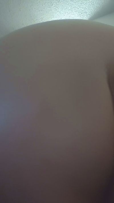 Manofliesure69 live cam on Cam4