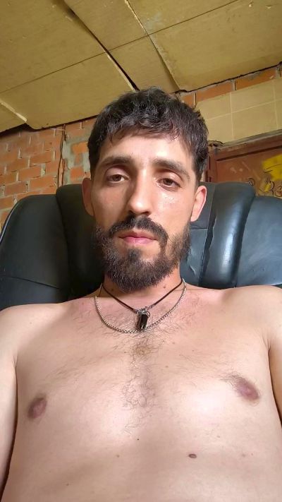 Manol072 live cam on Cam4