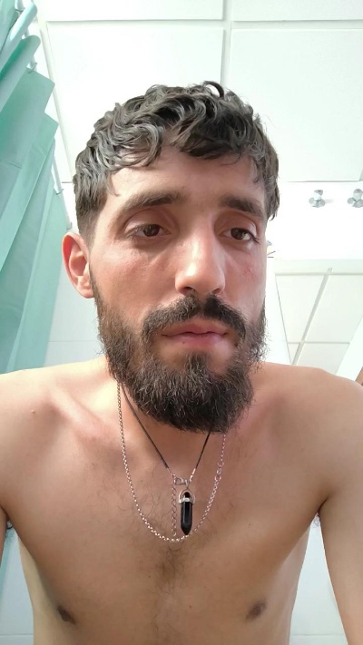Manol072 live cam on Cam4