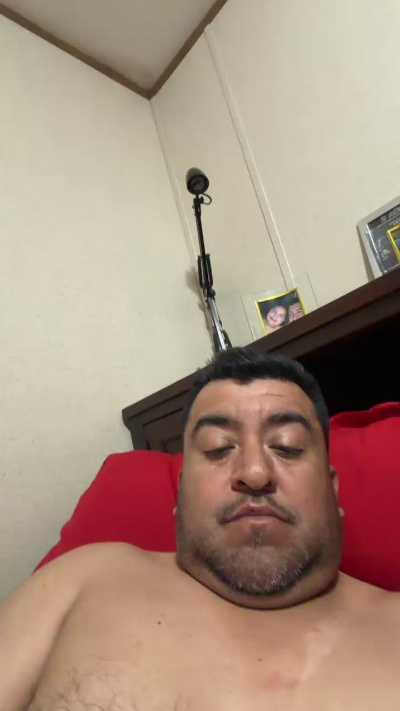 Manolo1234 live cam on Cam4