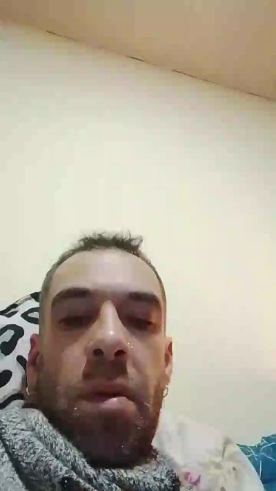 Mantef live cam on Cam4