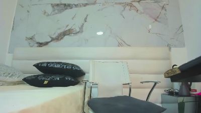 ManuAndJycol live cam on Cam4