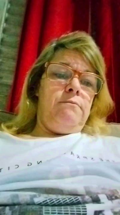 Manuela305 live cam on Cam4