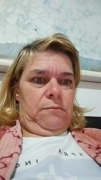 Manuela305 live cam on Cam4