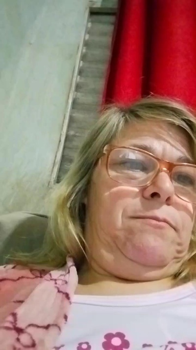 Manuela305 live cam on Cam4