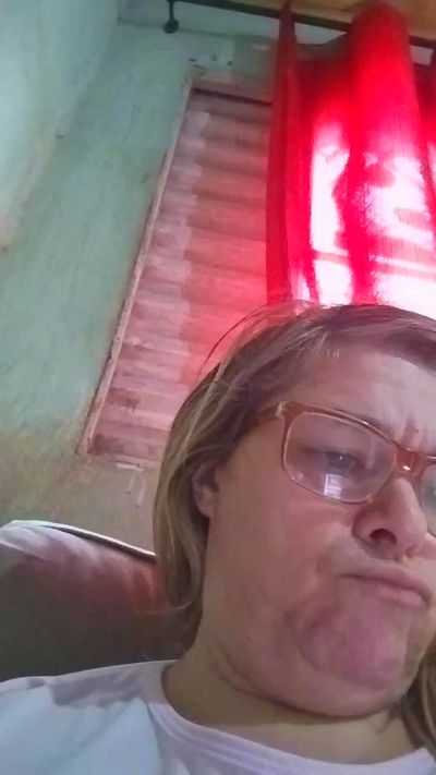 Manuela305 live cam on Cam4