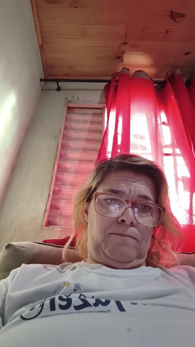 Manuela305 live cam on Cam4