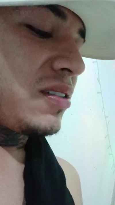 Manuelmedina live cam on Cam4