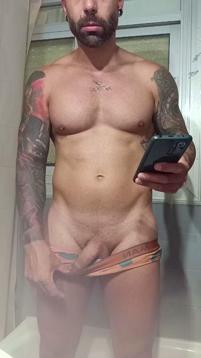 Manufuego87 live cam on Cam4